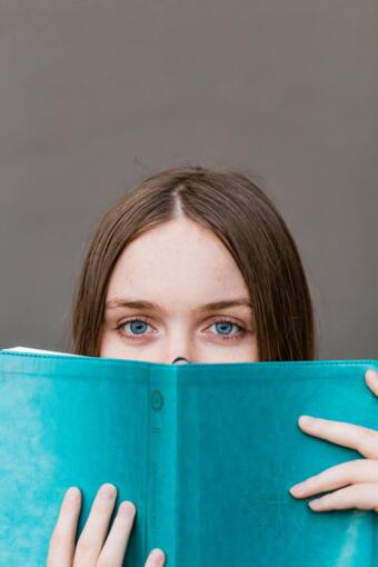 Máster Propio – Is it useful for requesting a professional internship residence in Spain?